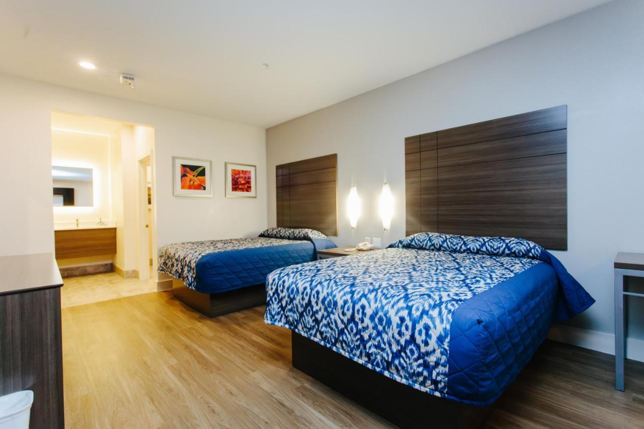 Palace Inn Blue City Centre Хьюстон Экстерьер фото